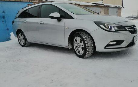 Opel Astra K, 2016 год, 1 475 000 рублей, 12 фотография