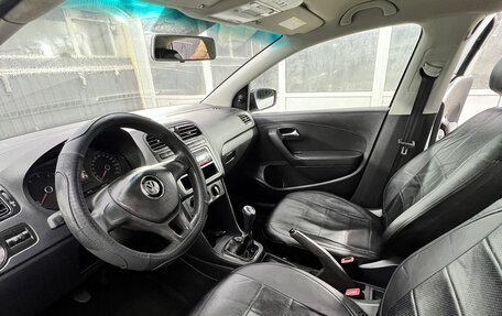 Volkswagen Polo VI (EU Market), 2018 год, 565 000 рублей, 2 фотография