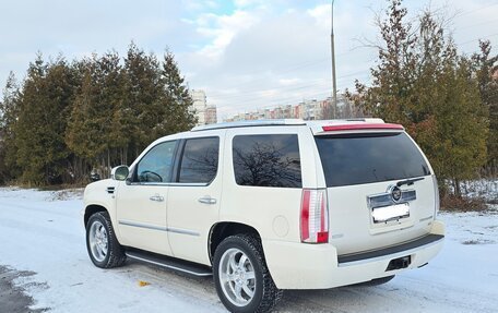 Cadillac Escalade III, 2010 год, 1 750 000 рублей, 6 фотография