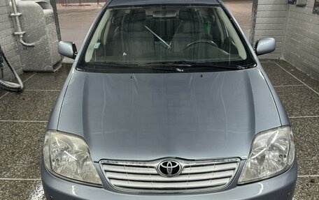 Toyota Corolla, 2003 год, 800 000 рублей, 2 фотография