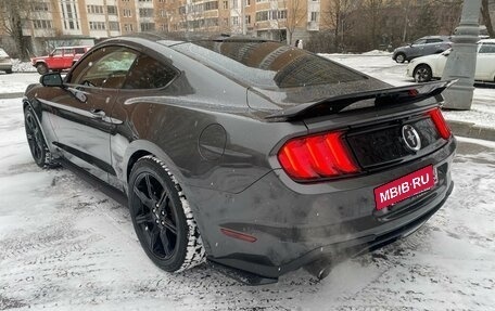 Ford Mustang VI рестайлинг, 2018 год, 3 350 000 рублей, 3 фотография