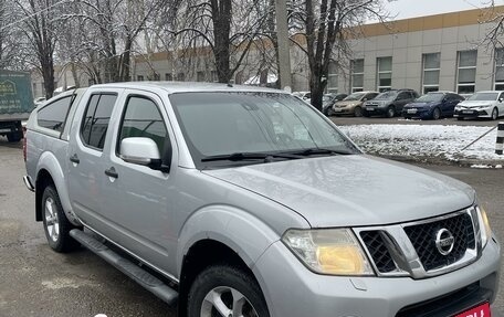 Nissan Navara (Frontier), 2010 год, 1 500 000 рублей, 2 фотография