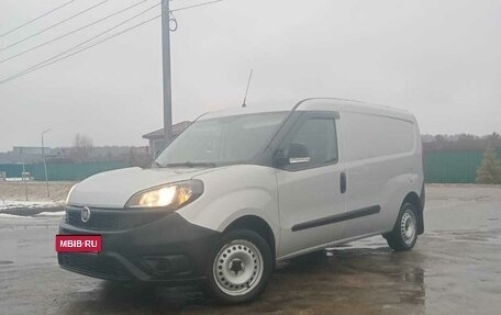 Fiat Doblo II рестайлинг, 2019 год, 1 550 000 рублей, 1 фотография