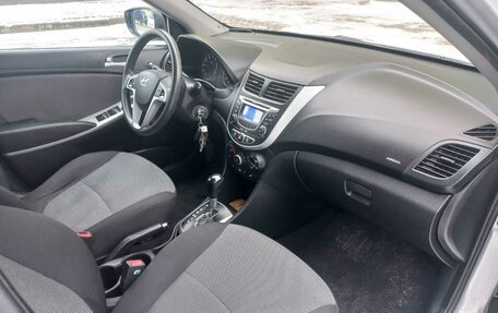 Hyundai Solaris II рестайлинг, 2012 год, 675 000 рублей, 6 фотография