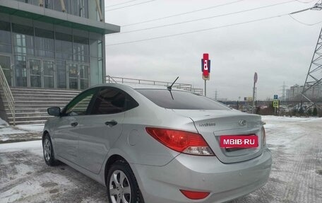 Hyundai Solaris II рестайлинг, 2012 год, 675 000 рублей, 4 фотография