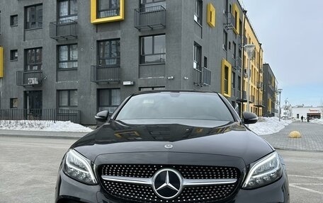 Mercedes-Benz C-Класс, 2019 год, 3 650 000 рублей, 2 фотография