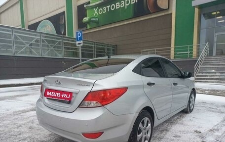 Hyundai Solaris II рестайлинг, 2012 год, 675 000 рублей, 3 фотография