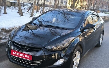 Hyundai Avante, 2011 год, 945 000 рублей, 7 фотография