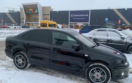 Volkswagen Polo VI (EU Market), 2012 год, 550 000 рублей, 2 фотография