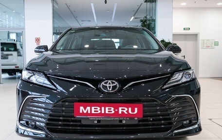 Toyota Camry, 2023 год, 5 990 000 рублей, 5 фотография