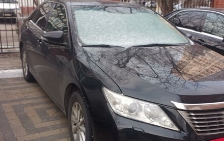 Toyota Camry, 2012 год, 2 100 000 рублей, 1 фотография