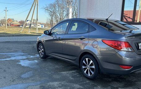 Hyundai Solaris II рестайлинг, 2013 год, 1 045 000 рублей, 5 фотография