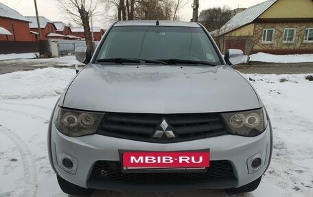 Mitsubishi L200 IV рестайлинг, 2011 год, 890 000 рублей, 6 фотография