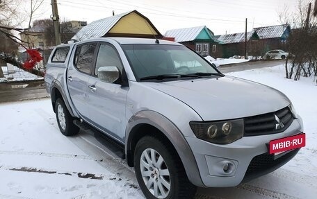 Mitsubishi L200 IV рестайлинг, 2011 год, 890 000 рублей, 9 фотография