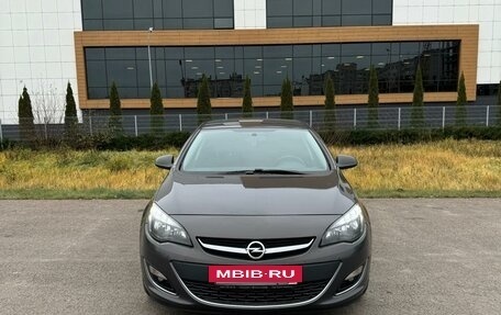 Opel Astra J, 2013 год, 1 270 000 рублей, 3 фотография