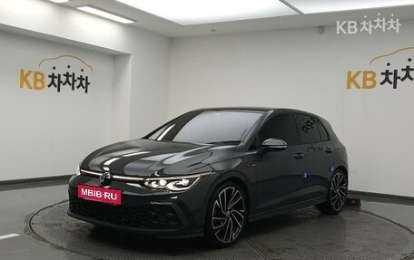 Volkswagen Golf GTI, 2024 год, 4 500 000 рублей, 2 фотография