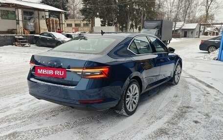 Skoda Superb III рестайлинг, 2022 год, 3 700 000 рублей, 6 фотография