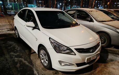 Hyundai Solaris II рестайлинг, 2014 год, 1 200 000 рублей, 14 фотография