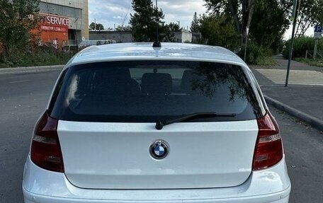 BMW 1 серия, 2011 год, 870 000 рублей, 4 фотография