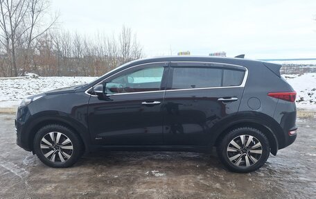 KIA Sportage IV рестайлинг, 2018 год, 1 880 000 рублей, 8 фотография