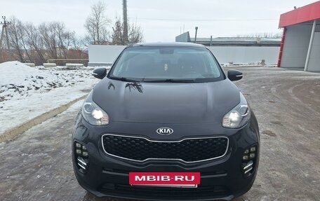 KIA Sportage IV рестайлинг, 2018 год, 1 880 000 рублей, 6 фотография