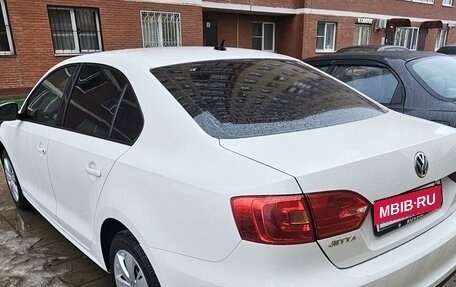 Volkswagen Jetta VI, 2012 год, 1 300 000 рублей, 4 фотография