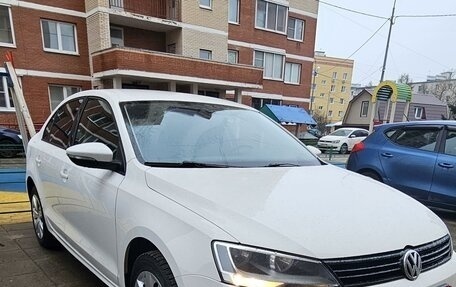 Volkswagen Jetta VI, 2012 год, 1 300 000 рублей, 2 фотография