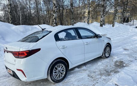 KIA Rio IV, 2020 год, 1 730 000 рублей, 8 фотография