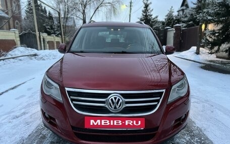 Volkswagen Tiguan I, 2011 год, 1 350 000 рублей, 2 фотография