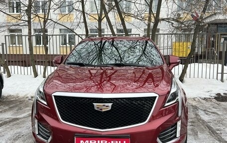 Cadillac XT5 I рестайлинг, 2020 год, 5 000 000 рублей, 1 фотография