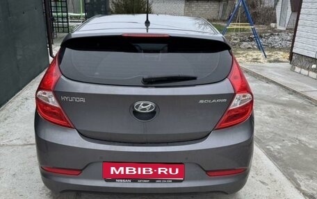 Hyundai Solaris II рестайлинг, 2015 год, 1 225 000 рублей, 4 фотография