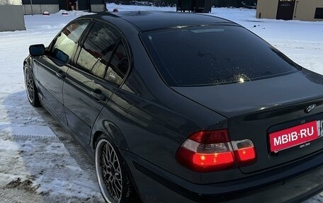 BMW 3 серия, 2002 год, 750 000 рублей, 12 фотография