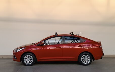 Hyundai Solaris II рестайлинг, 2017 год, 1 049 000 рублей, 8 фотография