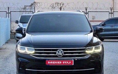 Volkswagen Tiguan II, 2022 год, 3 176 192 рублей, 1 фотография