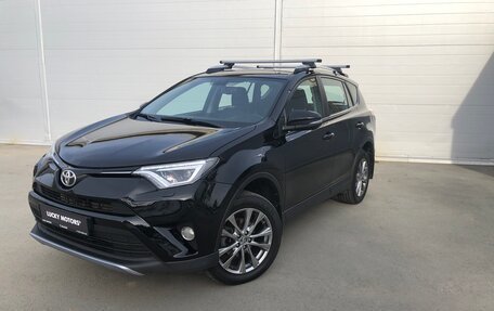 Toyota RAV4, 2018 год, 2 645 000 рублей, 1 фотография