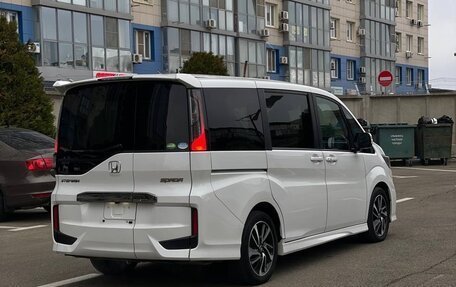 Honda Stepwgn IV, 2021 год, 2 560 000 рублей, 3 фотография