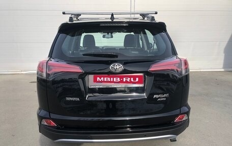 Toyota RAV4, 2018 год, 2 645 000 рублей, 14 фотография