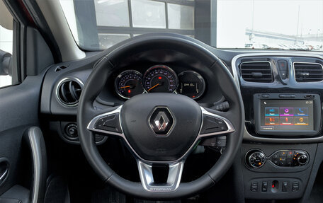 Renault Logan II, 2020 год, 1 300 000 рублей, 13 фотография