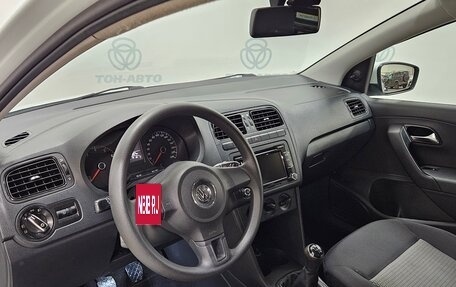 Volkswagen Polo VI (EU Market), 2015 год, 625 000 рублей, 11 фотография