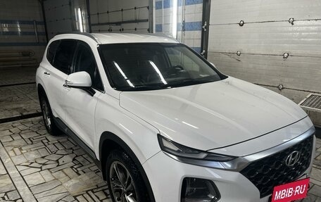 Hyundai Santa Fe IV, 2018 год, 3 400 000 рублей, 4 фотография