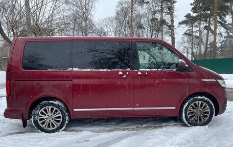 Volkswagen Multivan T6 рестайлинг, 2021 год, 9 000 000 рублей, 2 фотография