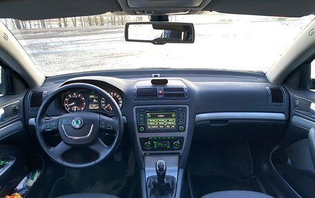 Skoda Octavia, 2010 год, 1 000 000 рублей, 9 фотография