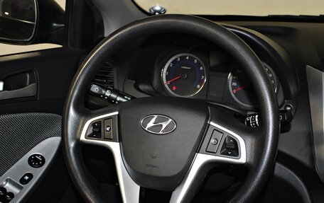 Hyundai Solaris II рестайлинг, 2013 год, 1 067 000 рублей, 11 фотография