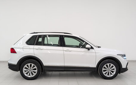 Volkswagen Tiguan II, 2021 год, 2 550 000 рублей, 4 фотография