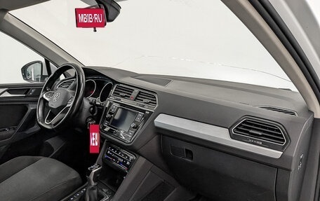 Volkswagen Tiguan II, 2021 год, 2 550 000 рублей, 12 фотография