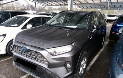 Toyota RAV4, 2021 год, 4 000 000 рублей, 1 фотография