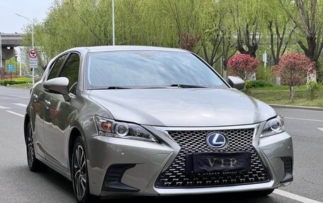 Lexus CT I рестайлинг, 2021 год, 2 260 000 рублей, 2 фотография