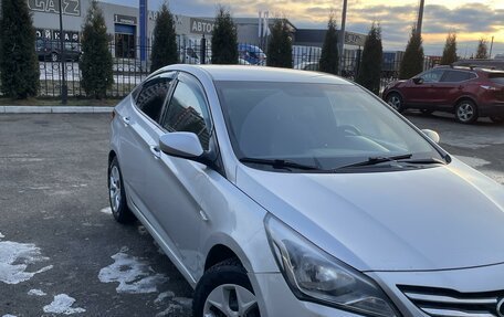 Hyundai Solaris II рестайлинг, 2016 год, 1 100 000 рублей, 2 фотография