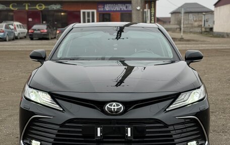 Toyota Camry, 2020 год, 3 350 000 рублей, 3 фотография