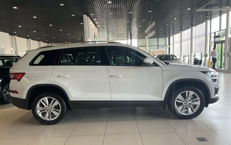 Skoda Kodiaq I, 2024 год, 5 400 000 рублей, 7 фотография